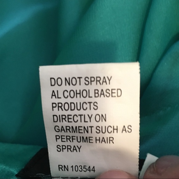 La Femme Prom Dress - Picture 8 of 8